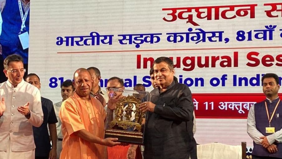 यूपी की सड़कों को अमेरिका से भी बेहतर कैसे बनाएँगे गडकरी?